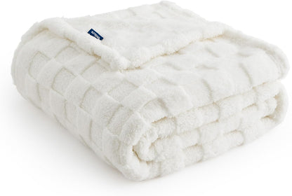 Throw Blanket for Couch - Super Soft Cozy Blankets for Women, Cute Small Throws for Girls